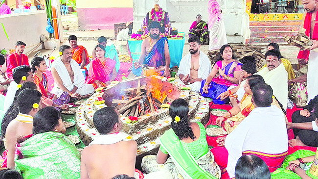 గుడుంబా స్వాధీనం  
2
