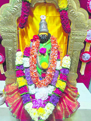 ● చండీ రూపంలో అమ్మవారు1