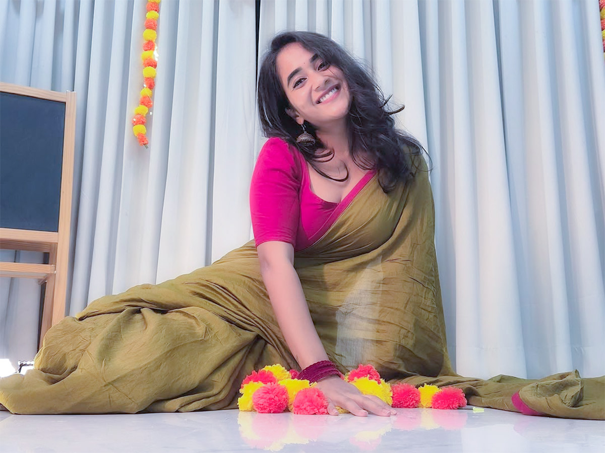 Dussehra Vibes Deepthi Sunaina Latest Photos Viral1