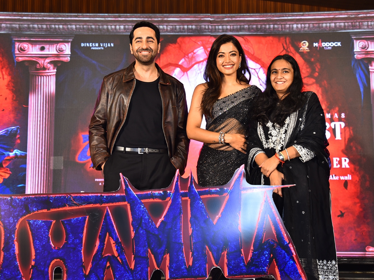 Rashmika shines at the Thamma trailer launch event photos13