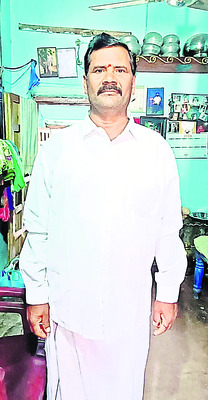 ● ఇంటి స్థలం విషయంలో టీడీపీ వర్గీయుల వేధింపులు ● తట్టుక5