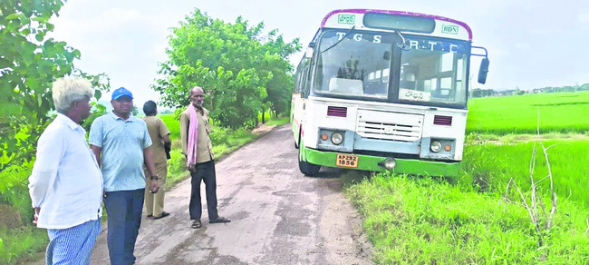 మద్యానికి బానిసై ఒకరి ఆత్మహత్య1