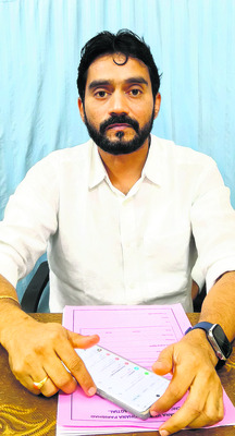 బెడ్ల కొరత తీవ్రంగా ఉంది
1