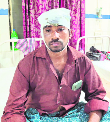 తనయుడిపై తండ్రి దాడి 2