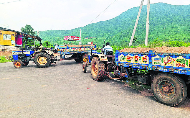 సర్వేయర్ ఆత్మహత్య1