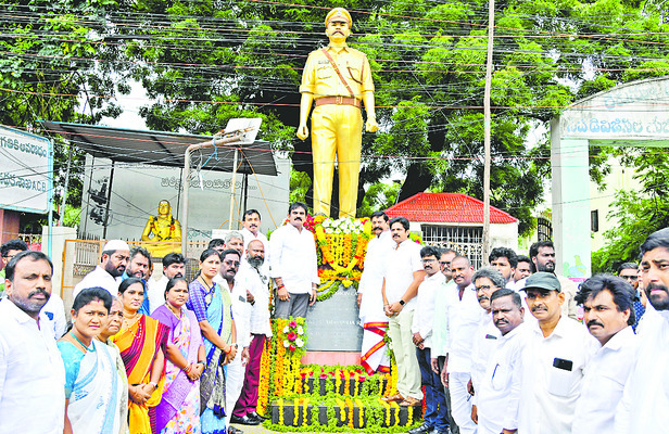 మూర్తిమత్వమై..4