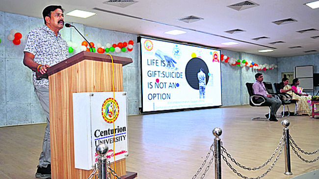 ఎరువుల గోదాములపై ఆకస్మిక దాడులు 2