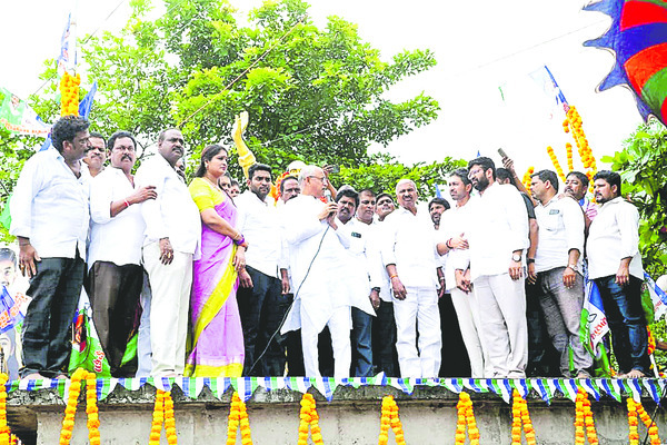 సంక్షేమ సంతకం వైఎస్సార్1