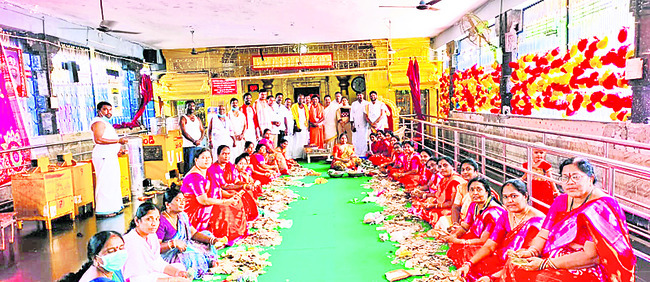 చిల్పూరు హుండీ ఆదాయం రూ.10.67లక్షలు
1