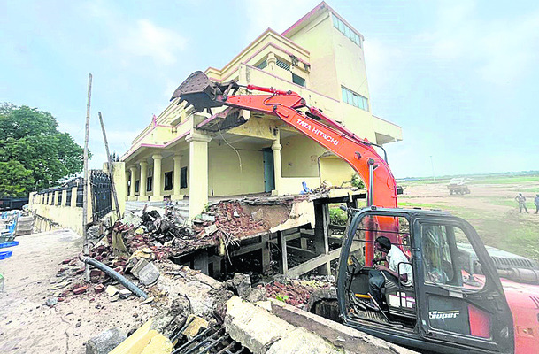 ఆలయ విస్తరణ పనులు ప్రారంభం
3