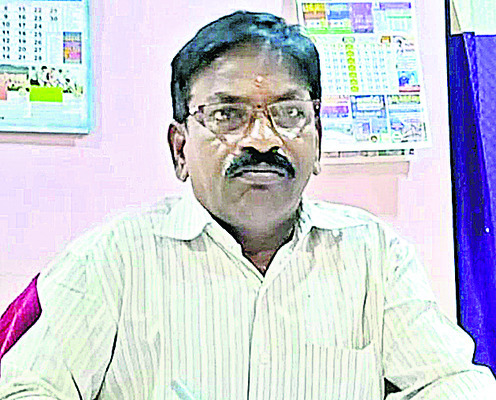 సర్వేయర్ ఆత్మహత్య1