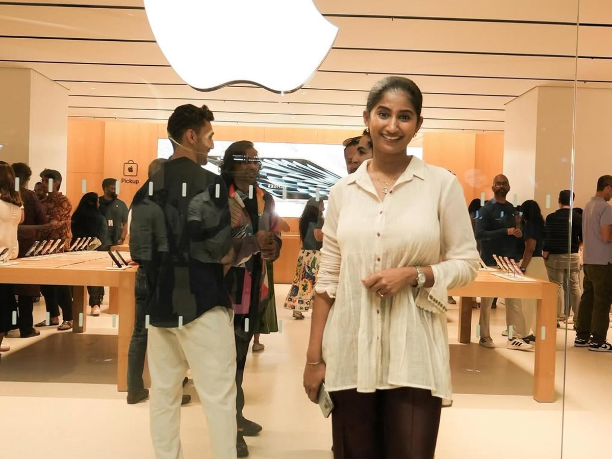 Apple first store in South India and its third in the country Photos14