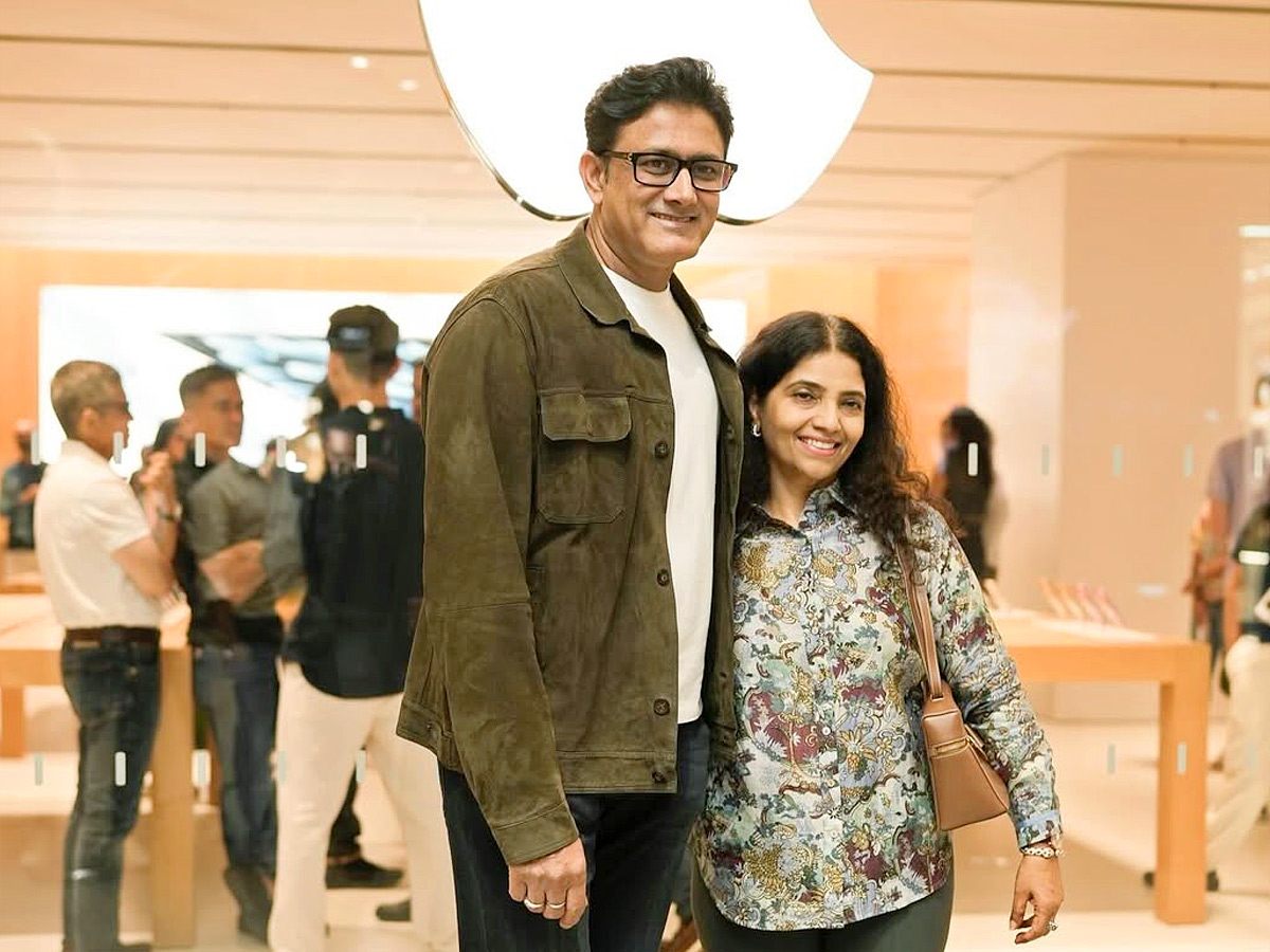 Apple first store in South India and its third in the country Photos2