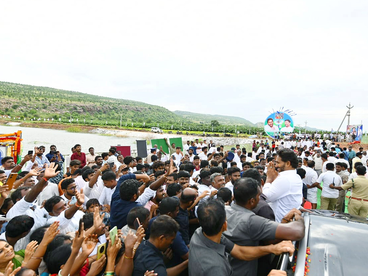 ys jagan jala Harathi Ambakapalli lake Photos14