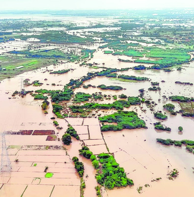 వర్షాలు.. వరదలతో..1