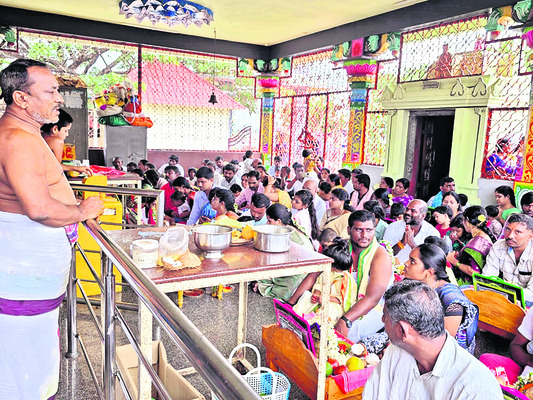 వ్యాధులపై అప్రమత్తంగా ఉండాలి 
1