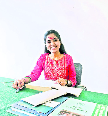 డిప్యూటీ కలెక్టర్‌గా గండ్ర నవీన్‌రెడ్డి1