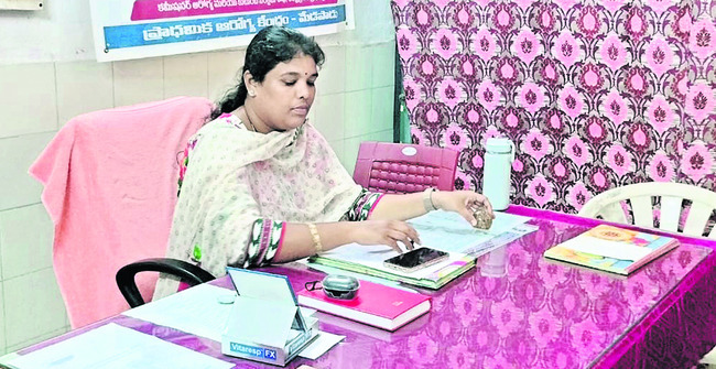 సమ్మెలోకి పీహెచ్సీ వైద్యులు 1