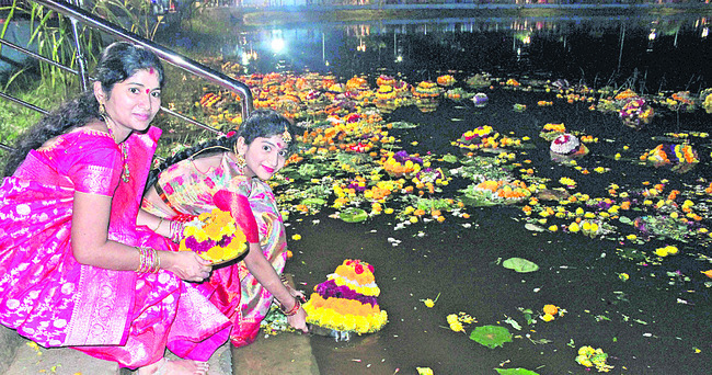 స్థానిక సంగ్రామం1