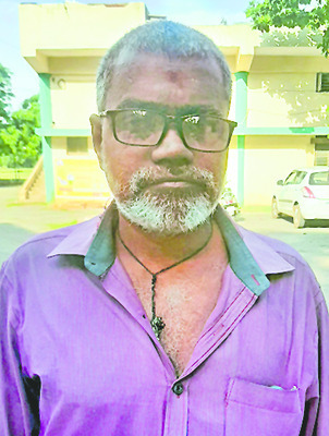ఆటాడుకుంటున్నారు1