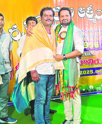 ఘనంగా అ‘పూర్వ’ సమ్మేళనం 1