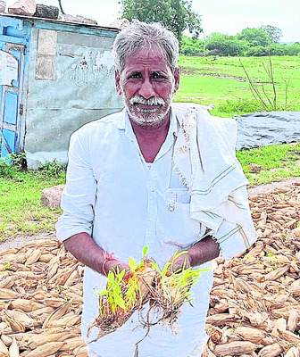 రైతుల కష్టం వరదపాలు 1