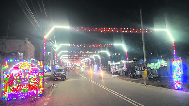 వెల్లివిరిసిన ఆధ్యాత్మికత2