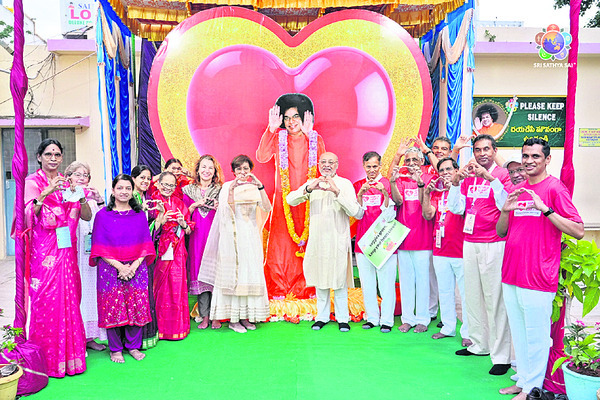 అర్జీలకు నాణ్యమైన  పరిష్కారం చూపండి 1