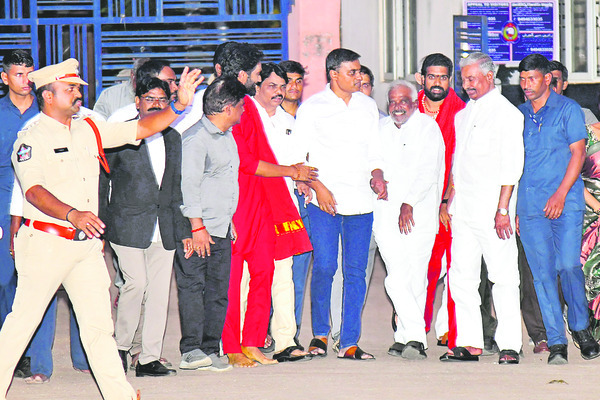 ఎంపీ మిథున్‌రెడ్డికి ఘన స్వాగతం3