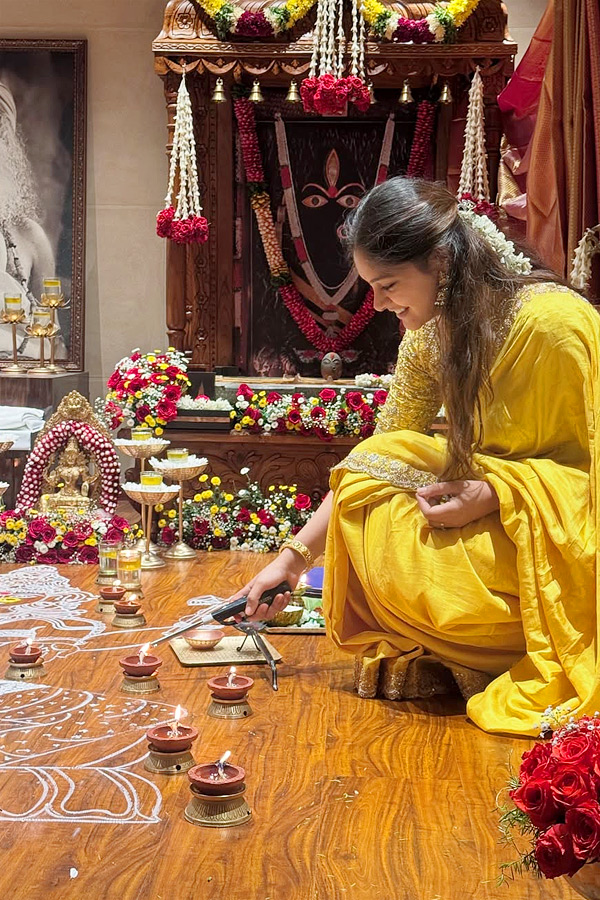Actor Kiran Abbavaram wife Rahasya Gorak Dussehra Celebrations With Son Photos3