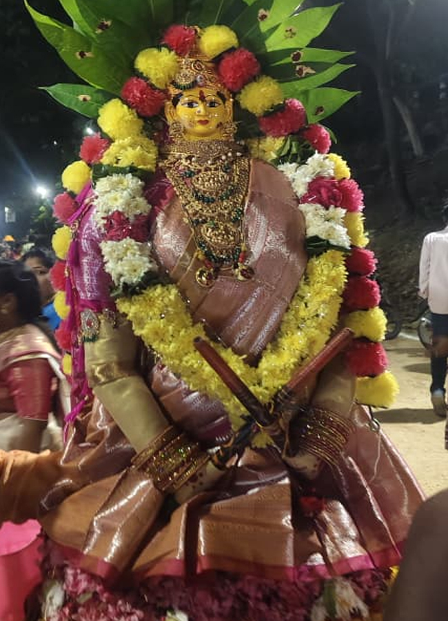 Bathukamma Celebrations In Telangana Set New Record Photos6