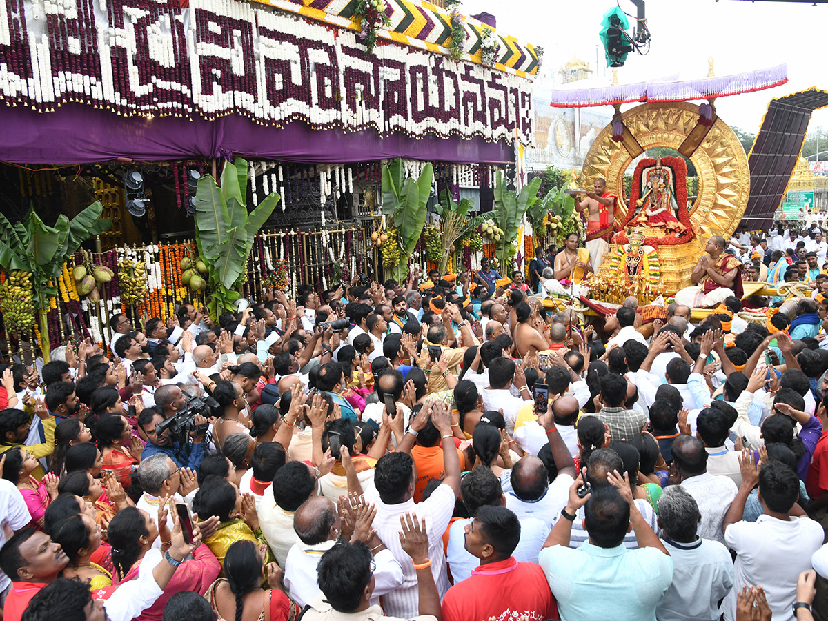 Devotional : Tirumala Brahmotsavam 2025 Photos15