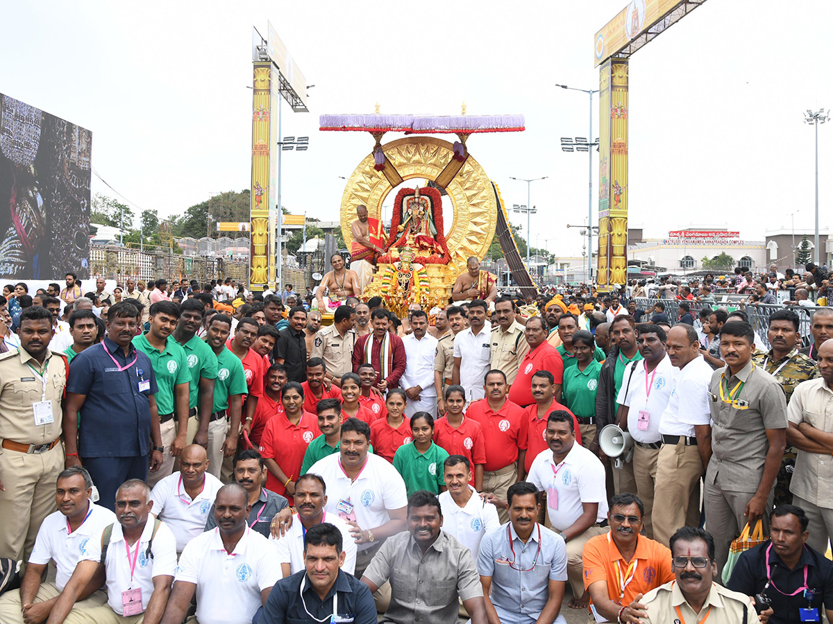 Devotional : Tirumala Brahmotsavam 2025 Photos17
