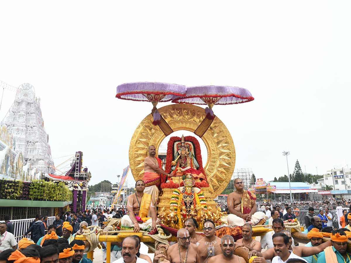 Devotional : Tirumala Brahmotsavam 2025 Photos2