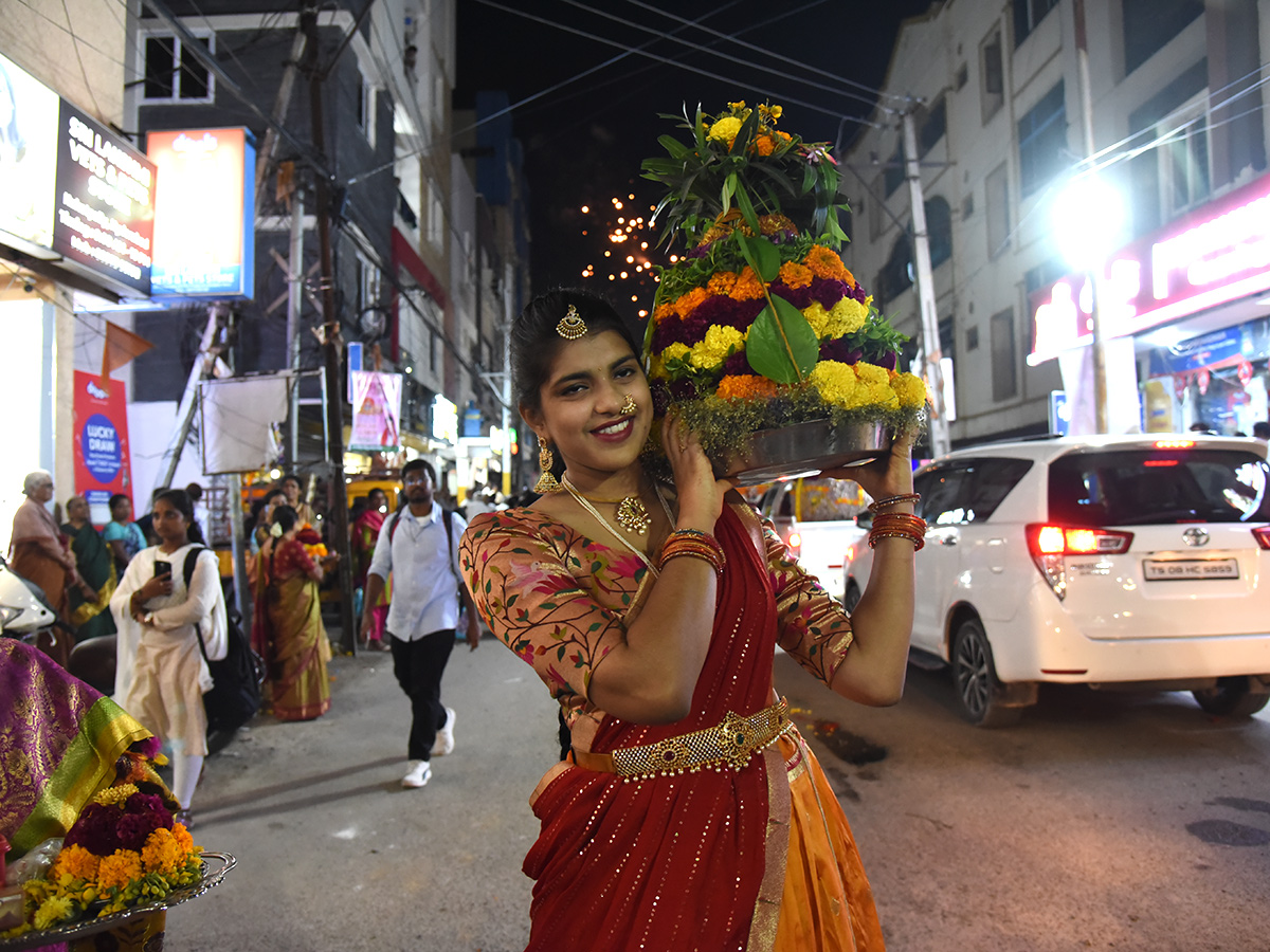 Grand Bathukamma Celebrations at Kukatpally Photos9
