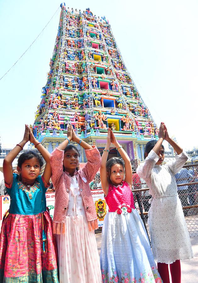 Huge Devotees Rush At Vijayawada Durgamma Temple18