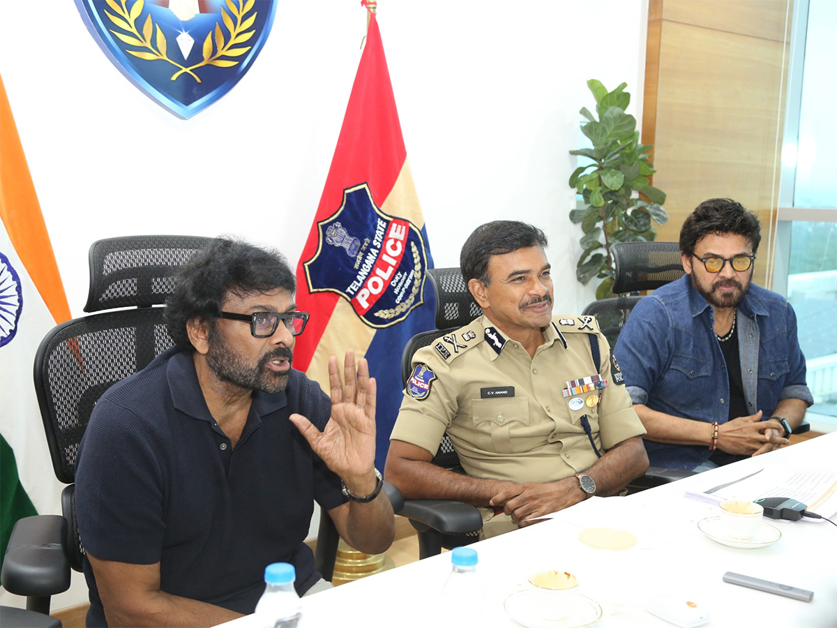 Hyderabad cybercrime cops bust India's biggest film piracy racket3