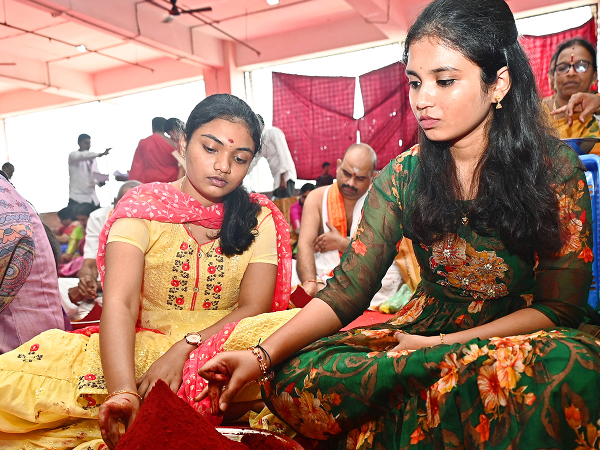 Mahishasura Mardini Alankaram Day 9 In Vijayawada Dasara Navaratri 2025 Photos8