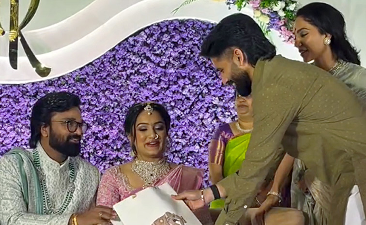 Naga Chaitanya and Sobhita Dhulipala Attend Karthik Varma Engagement Photos5
