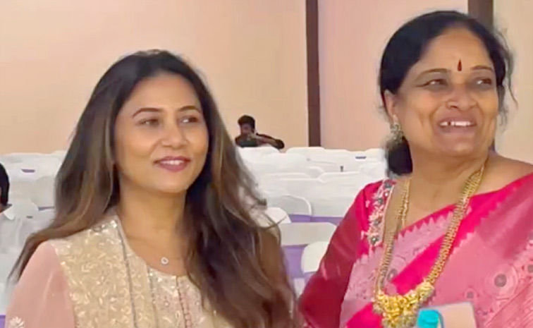 Naga Chaitanya and Sobhita Dhulipala Attend Karthik Varma Engagement Photos9