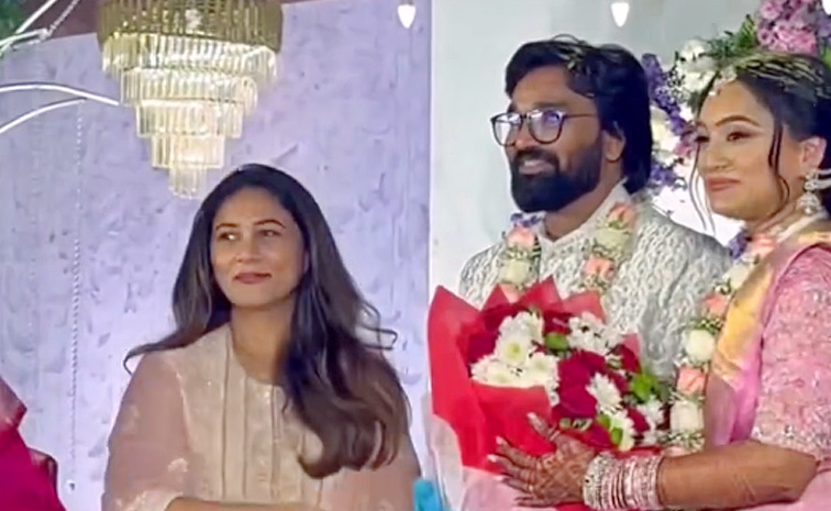 Naga Chaitanya and Sobhita Dhulipala Attend Karthik Varma Engagement Photos12