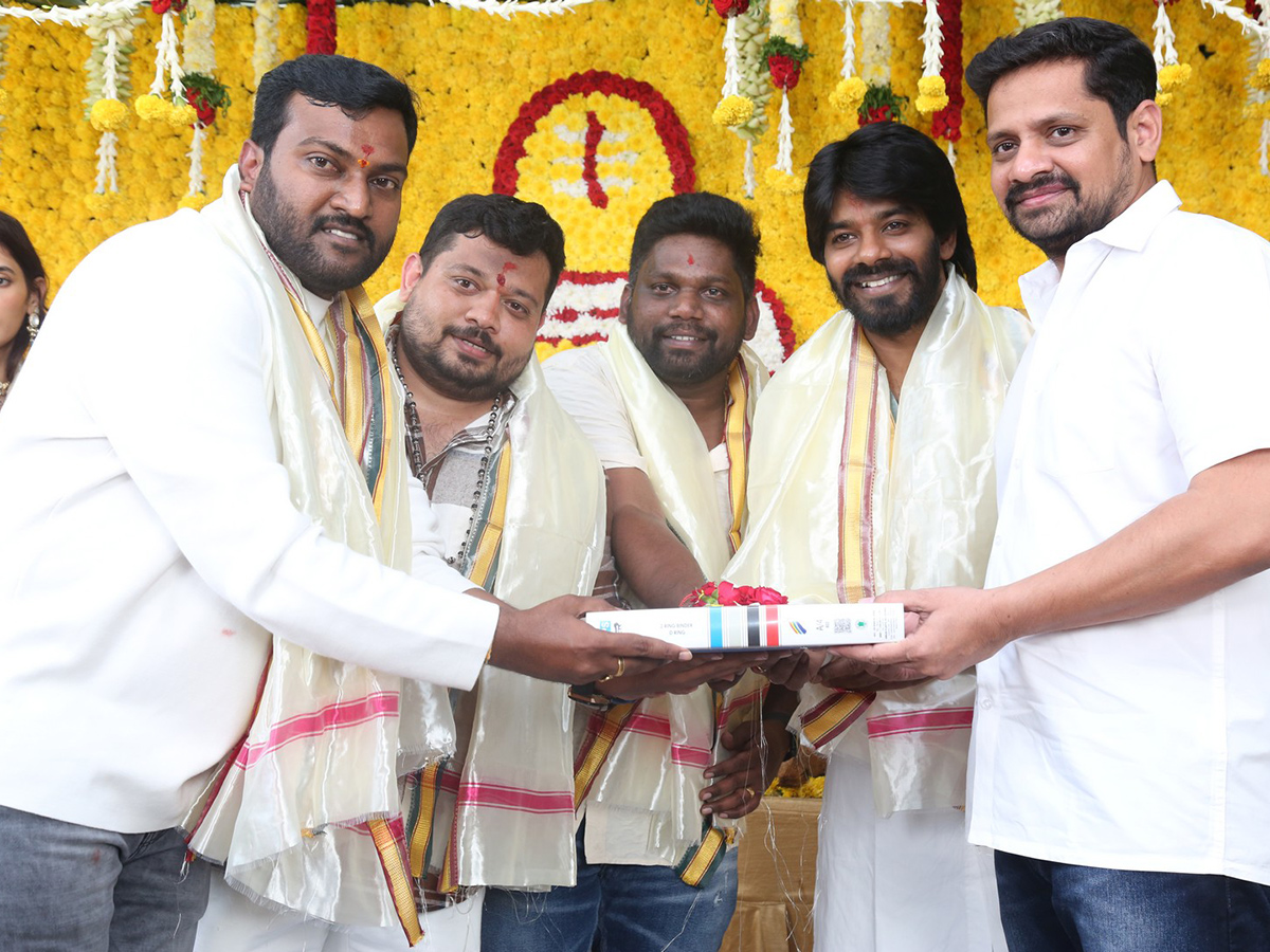Sudigali Sudheer Hilesso Movie Opening Photos8