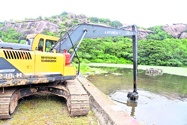 ట్రై సిటీలో ట్రాఫిక్ ఆంక్షలు1