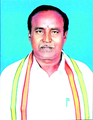 నలుగురు ఉపాధ్యాయులకు రాష్ట్రస్థాయి అవార్డులు2