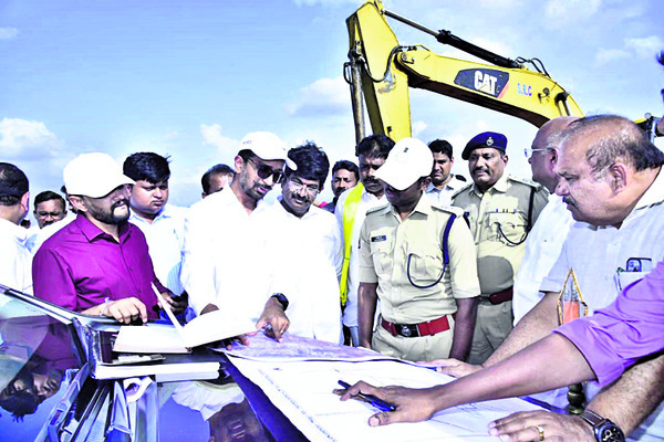 ఏఎస్పీ కార్యాలయానికి బందోబస్తు 1