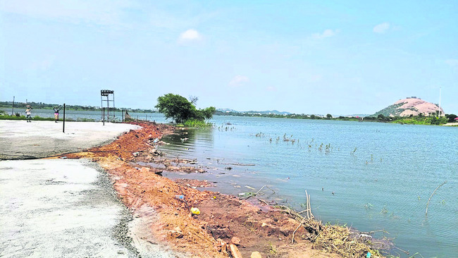 గణేష్ నిమజ్జనానికి సిద్ధం 2