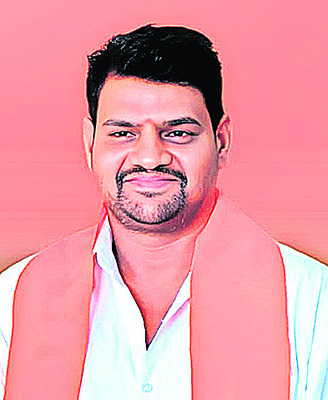 సర్వేలతో సరి.. అందని పరిహారం1