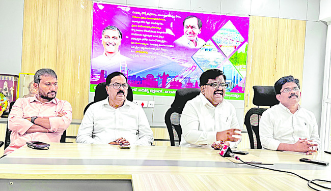 కాంగ్రెస్ కుట్రలు తిప్పికొడతాం 1