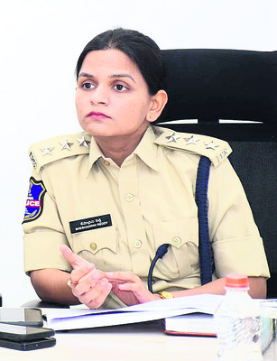 200 మందితో బందోబస్తు2