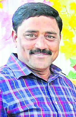 స్కూల్ గేమ్స్ కార్యదర్శులుగా గోపాల్, విజయలక్ష్మి1